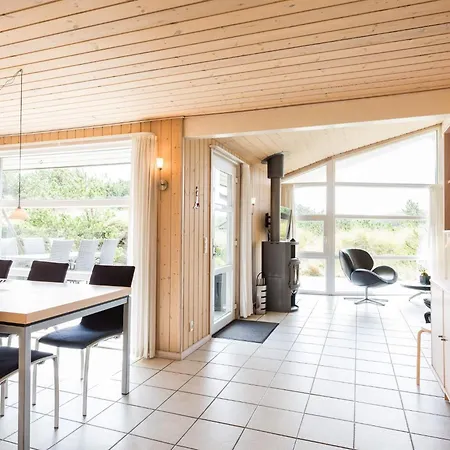 Holiday Henne Lxx Holiday home