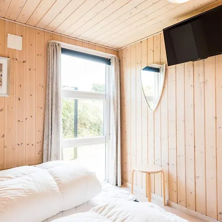 Holiday Henne Lxx Holiday home Henne Strand